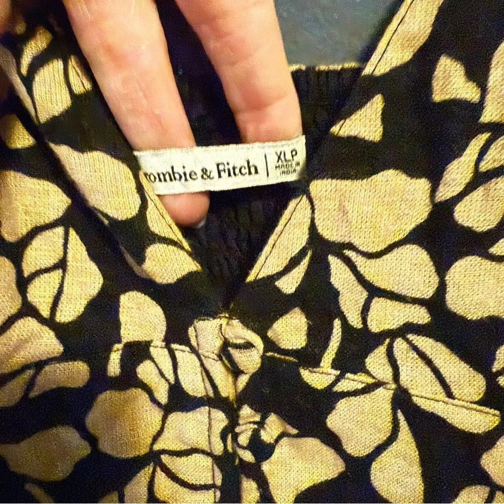 ABERCROMBIE & FITCH Floral Maxi Dress